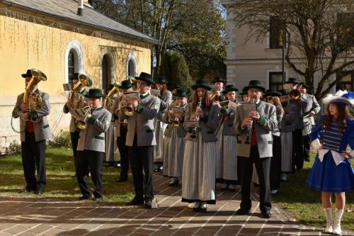 WhatsApp Image 2025-11-10 at 12.28.16 (4)